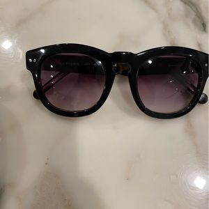 Colors in Optics Sunglasses